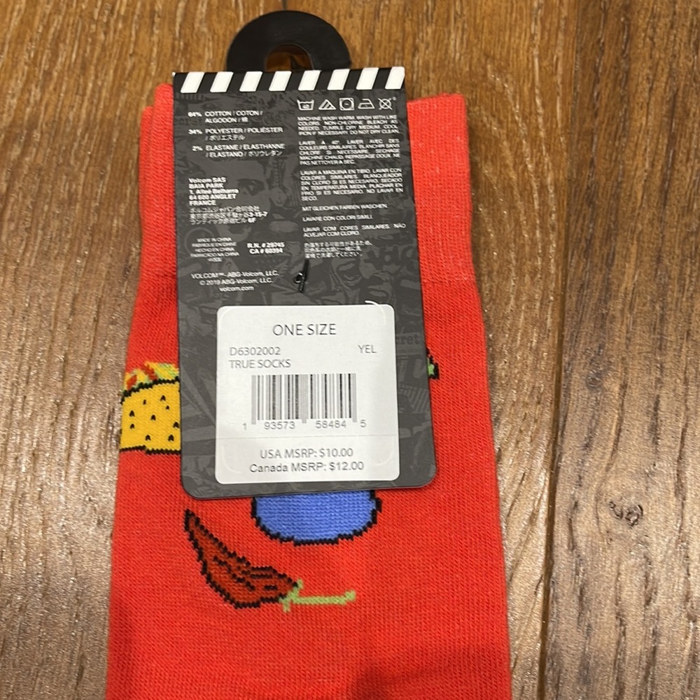 Volcom Socks - Picture 2 of 3